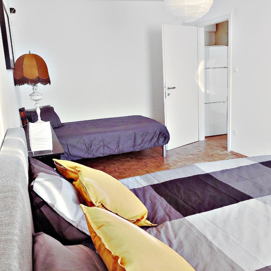 Modern New Danube Apartment, Perfect Location Apartment *